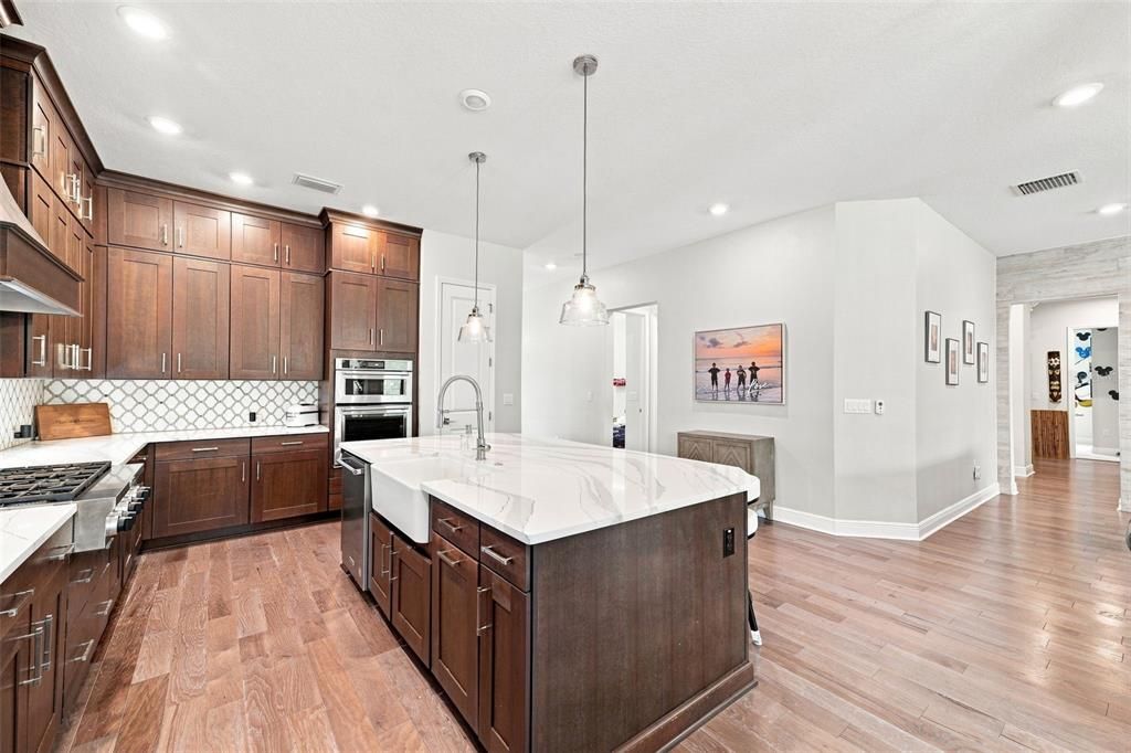 For Sale: $949,999 (4 beds, 3 baths, 3279 Square Feet)