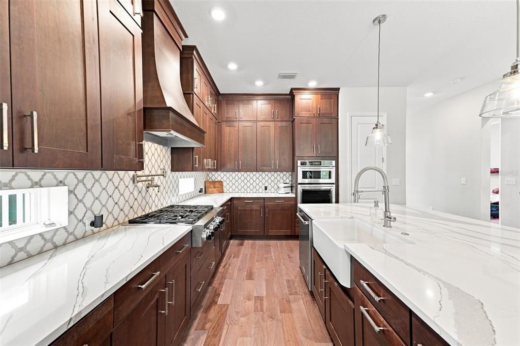 For Sale: $949,999 (4 beds, 3 baths, 3279 Square Feet)