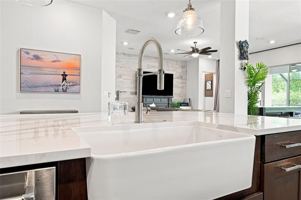For Sale: $949,999 (4 beds, 3 baths, 3279 Square Feet)