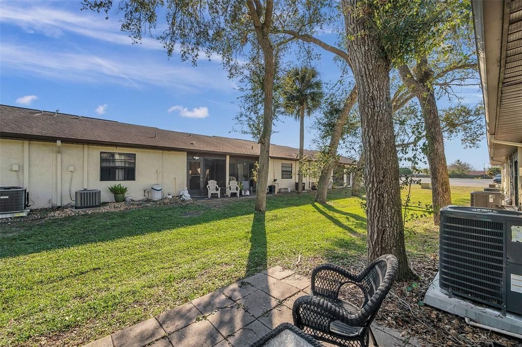 For Rent: $1,395 (2 beds, 1 baths, 894 Square Feet)
