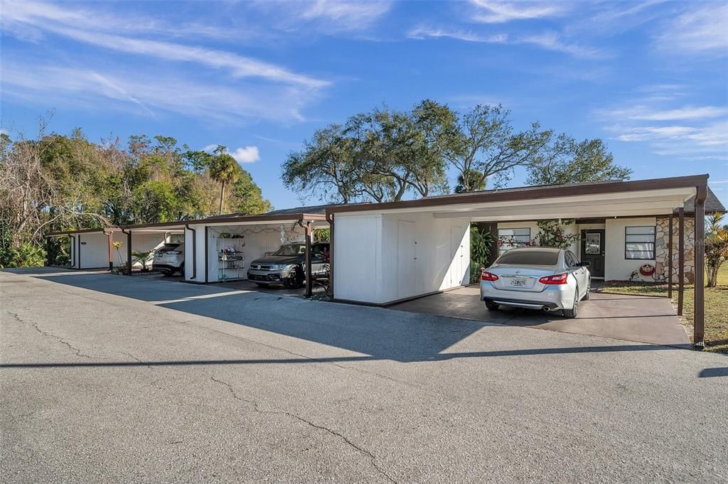 For Rent: $1,395 (2 beds, 1 baths, 894 Square Feet)
