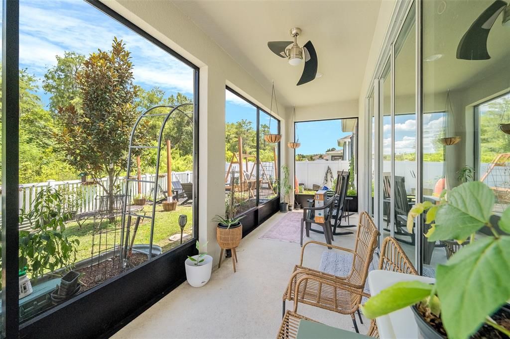 For Sale: $520,000 (5 beds, 3 baths, 3438 Square Feet)