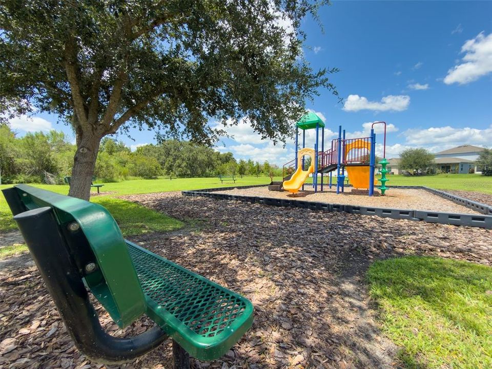 For Sale: $520,000 (5 beds, 3 baths, 3438 Square Feet)