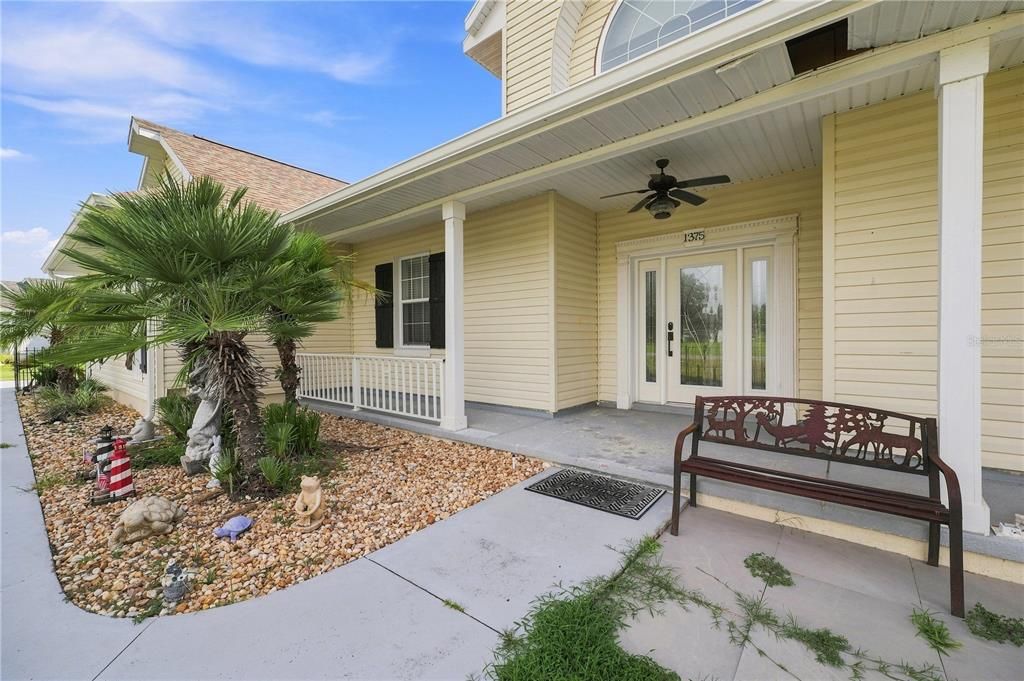 For Sale: $360,000 (3 beds, 3 baths, 2006 Square Feet)