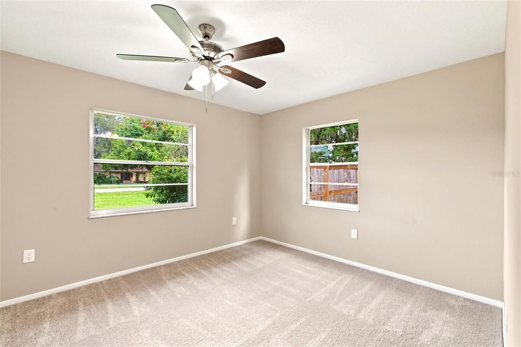 For Sale: $370,000 (3 beds, 2 baths, 1732 Square Feet)