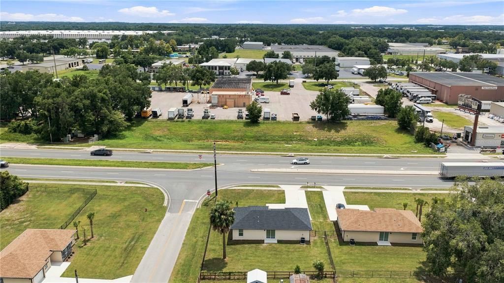 For Sale: $229,000 (3 beds, 2 baths, 1064 Square Feet)