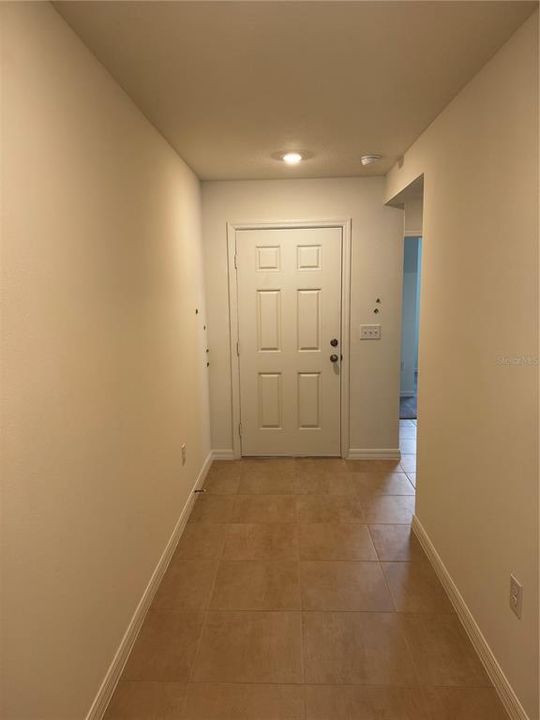 For Rent: $2,395 (3 beds, 2 baths, 1541 Square Feet)