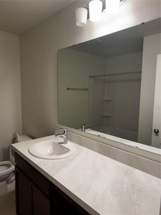 For Rent: $2,395 (3 beds, 2 baths, 1541 Square Feet)
