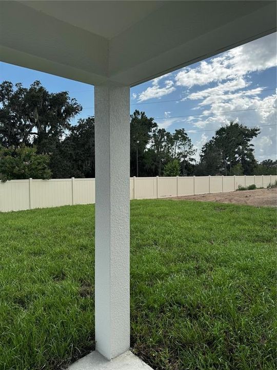 For Rent: $2,395 (3 beds, 2 baths, 1541 Square Feet)