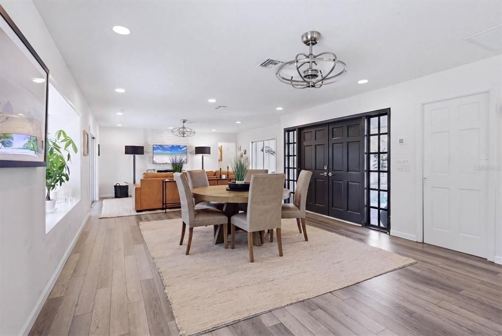For Sale: $1,979,000 (3 beds, 2 baths, 1863 Square Feet)