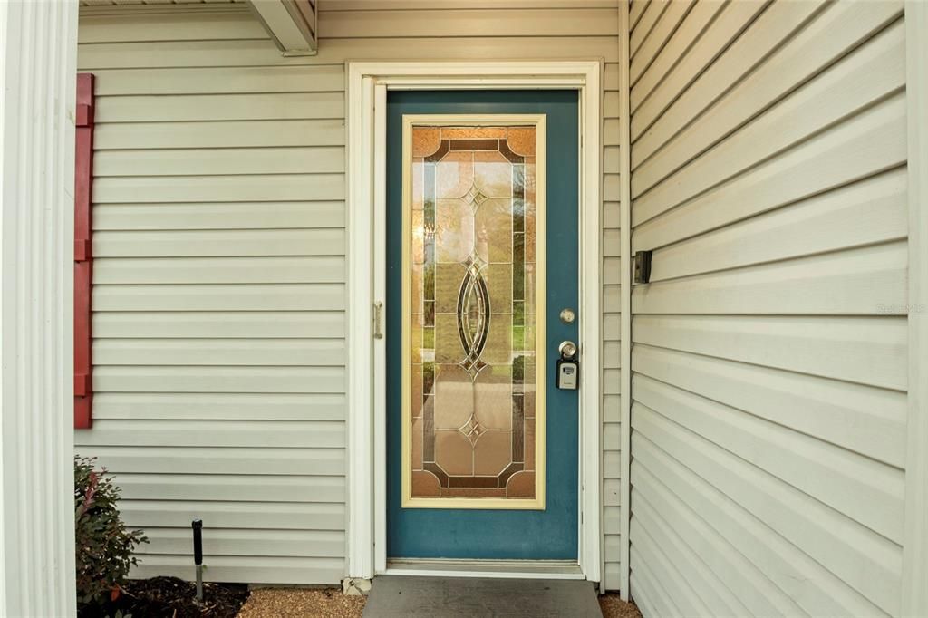 For Sale: $298,700 (3 beds, 2 baths, 1256 Square Feet)