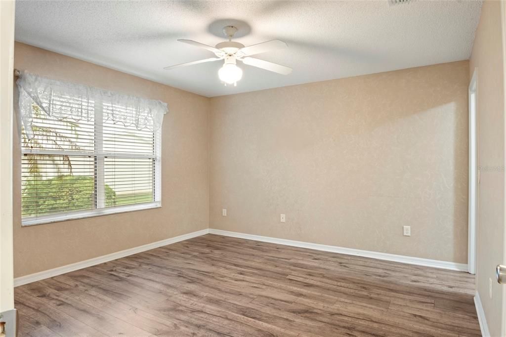 For Sale: $298,700 (3 beds, 2 baths, 1256 Square Feet)