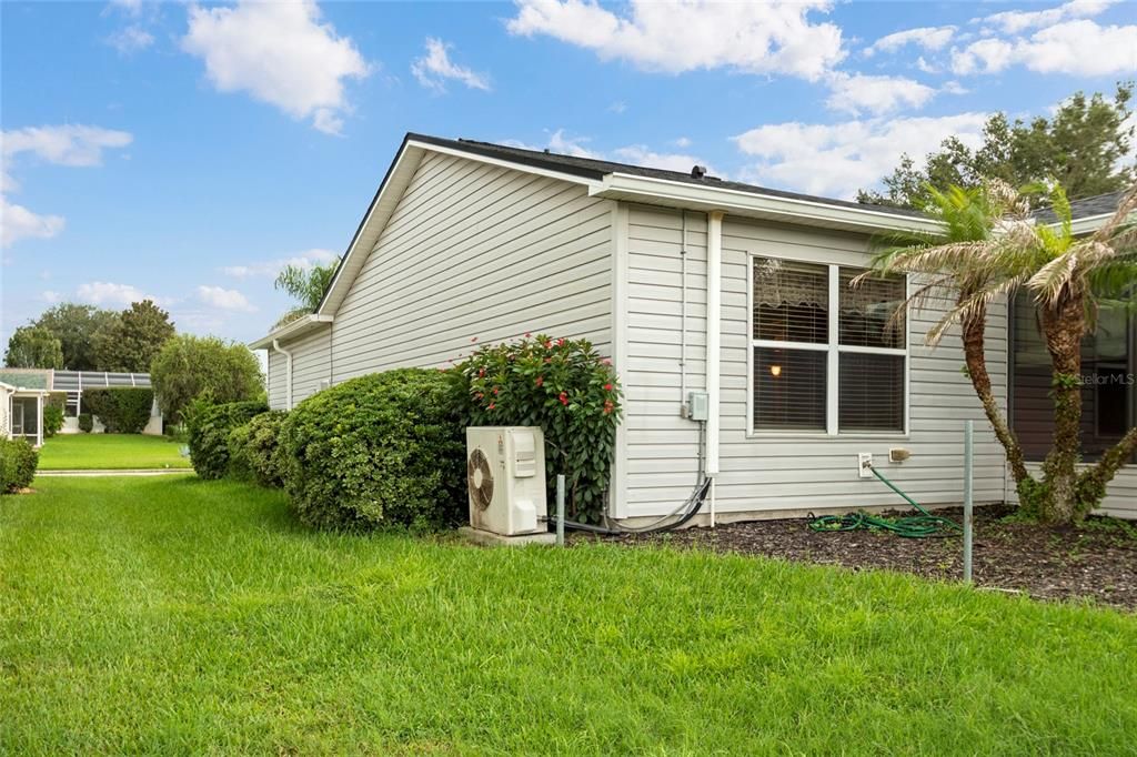 For Sale: $298,700 (3 beds, 2 baths, 1256 Square Feet)