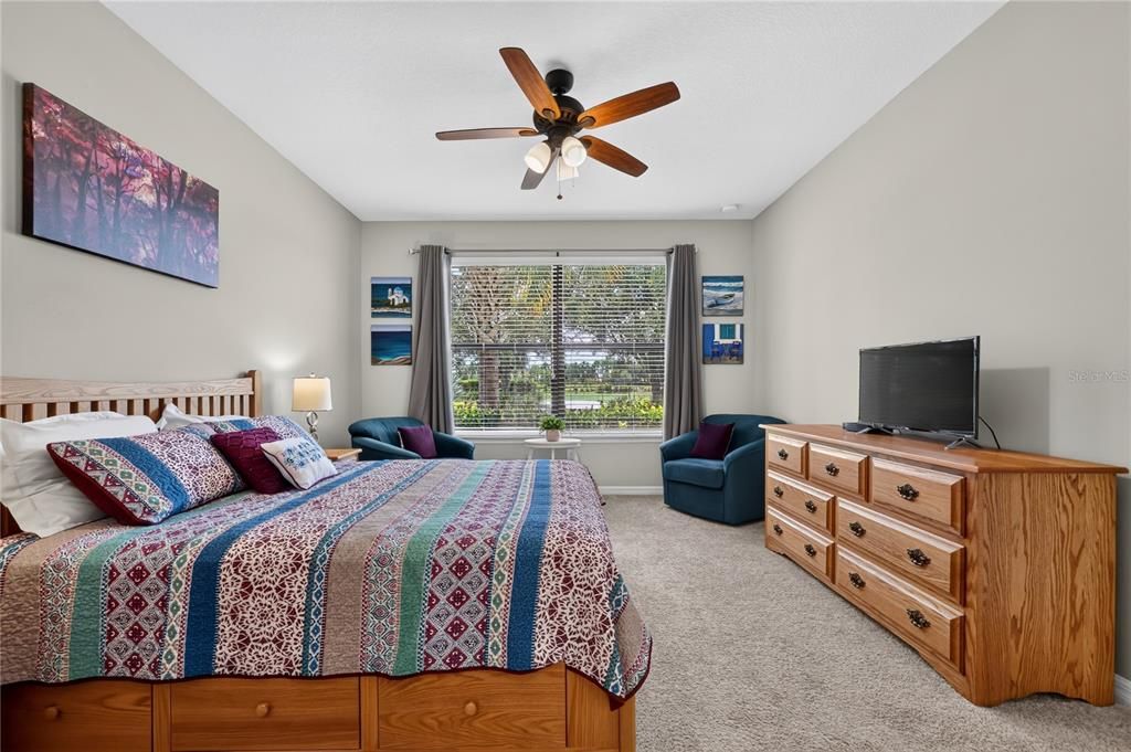 For Sale: $370,000 (2 beds, 2 baths, 1528 Square Feet)