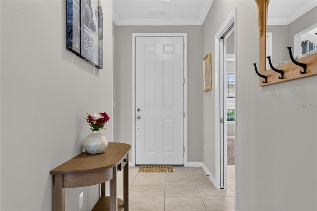 For Sale: $370,000 (2 beds, 2 baths, 1528 Square Feet)