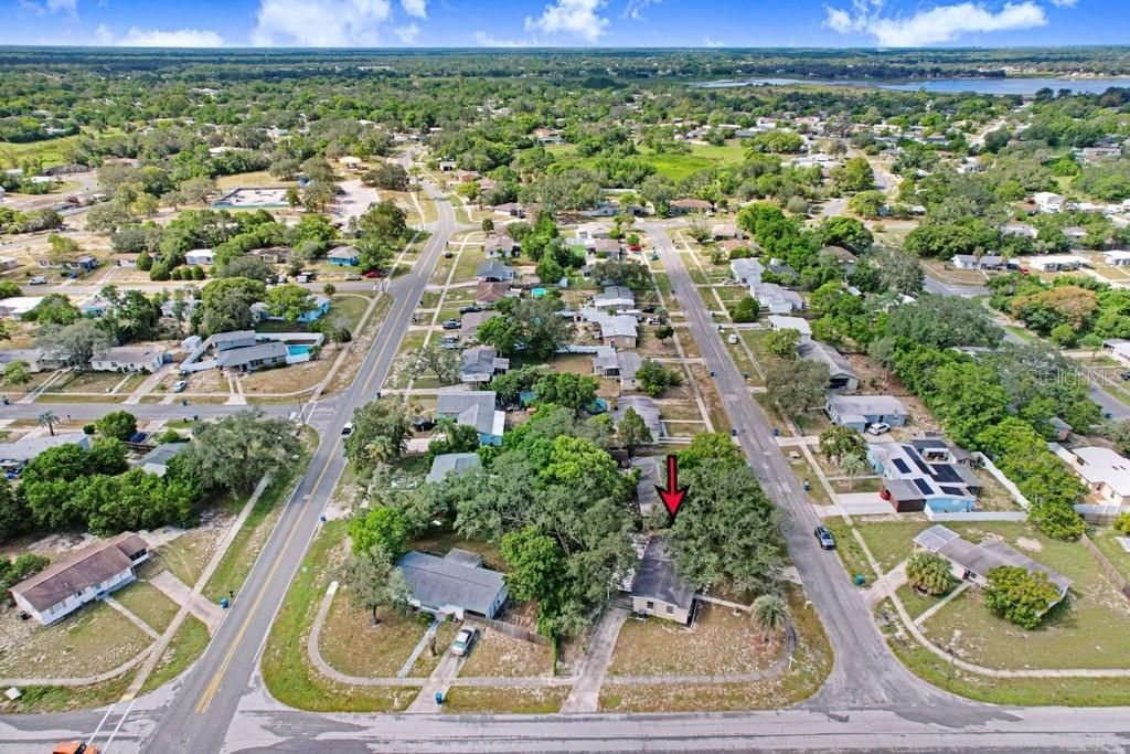 For Sale: $215,000 (2 beds, 1 baths, 890 Square Feet)