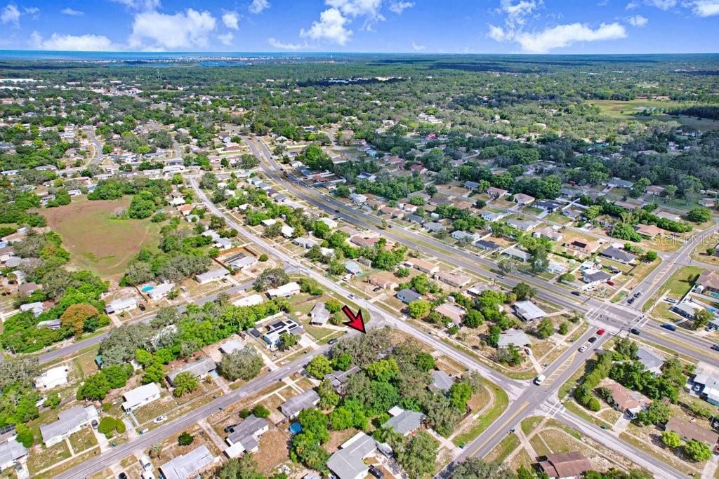 For Sale: $215,000 (2 beds, 1 baths, 890 Square Feet)