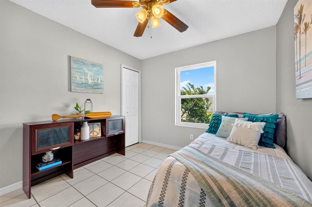 For Sale: $629,000 (3 beds, 2 baths, 1416 Square Feet)