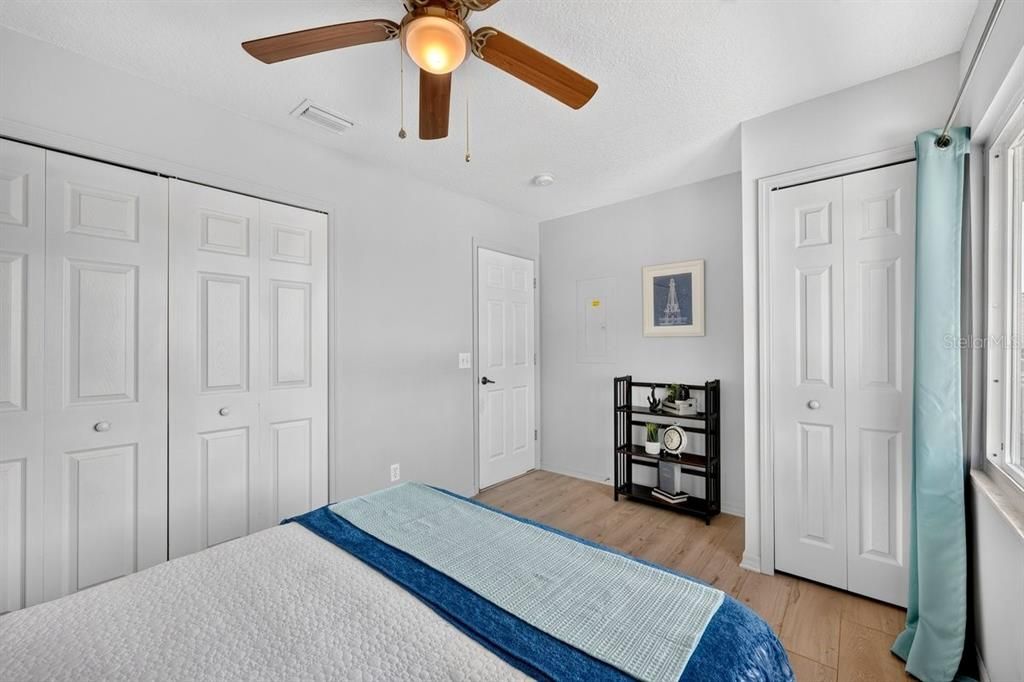 For Sale: $629,000 (3 beds, 2 baths, 1416 Square Feet)