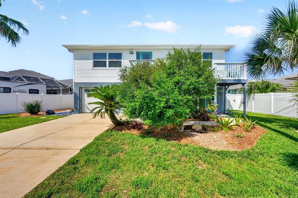 For Sale: $629,000 (3 beds, 2 baths, 1416 Square Feet)