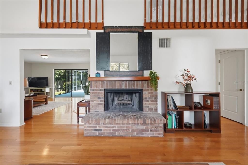 Active With Contract: $500,000 (3 beds, 2 baths, 1973 Square Feet)