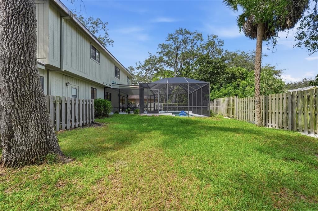 Active With Contract: $500,000 (3 beds, 2 baths, 1973 Square Feet)