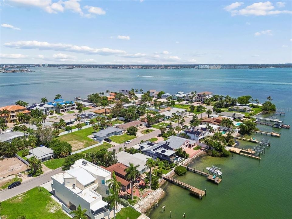 En Venta: $1,450,000 (3 camas, 2 baños, 2046 Pies cuadrados)