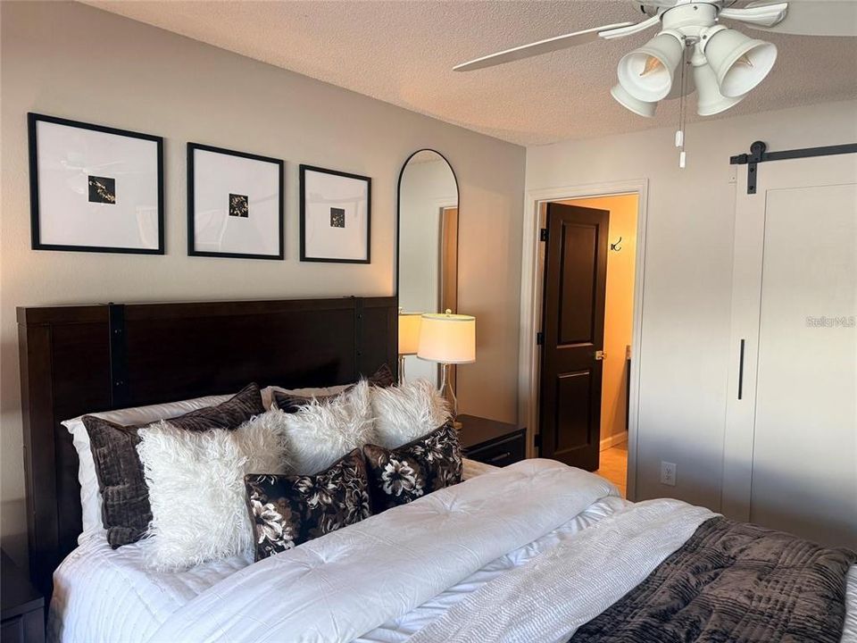 For Sale: $234,900 (3 beds, 2 baths, 1287 Square Feet)