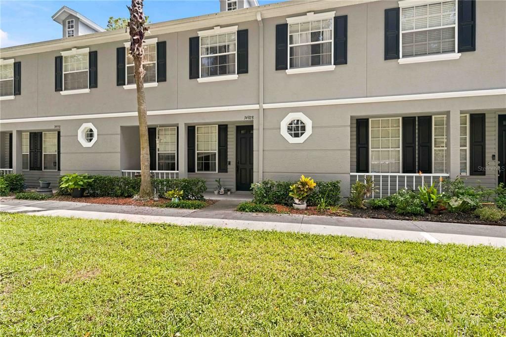 For Sale: $225,000 (2 beds, 2 baths, 1708 Square Feet)