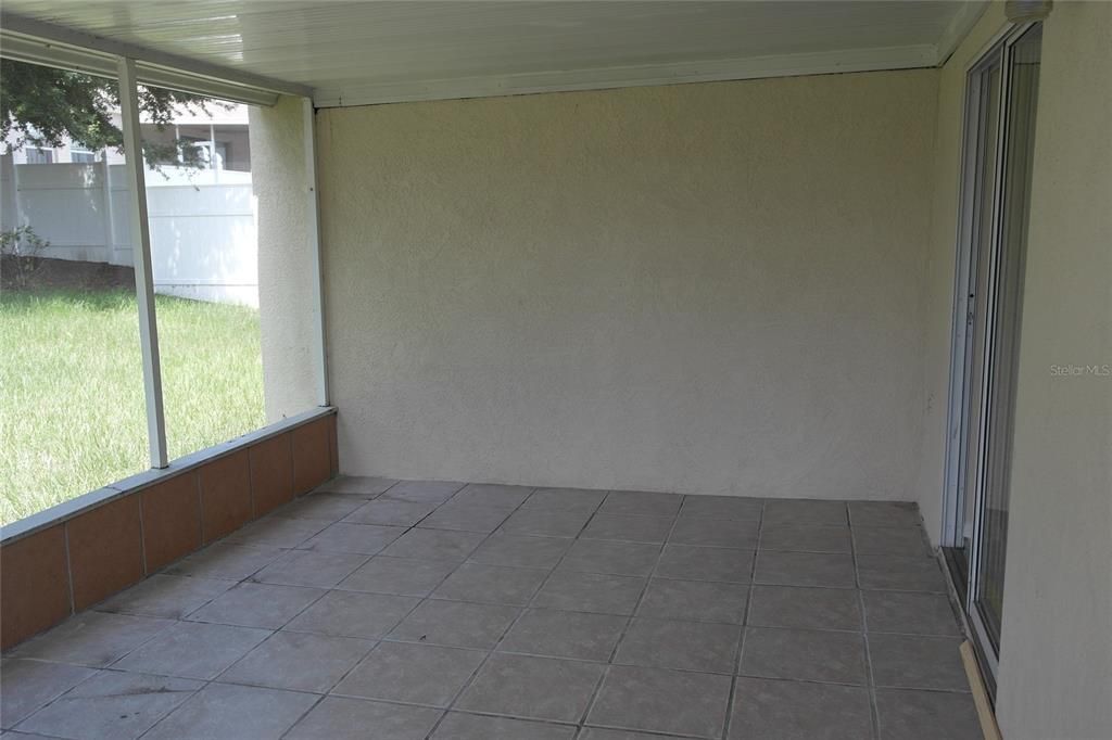For Rent: $2,100 (3 beds, 2 baths, 1290 Square Feet)