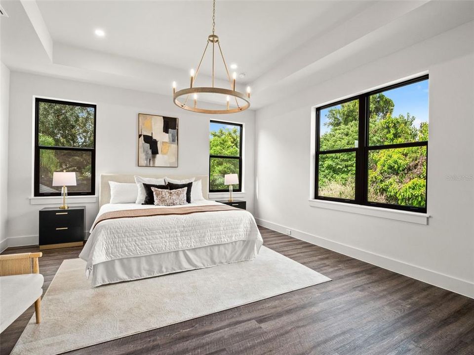 For Sale: $949,000 (3 beds, 3 baths, 2950 Square Feet)