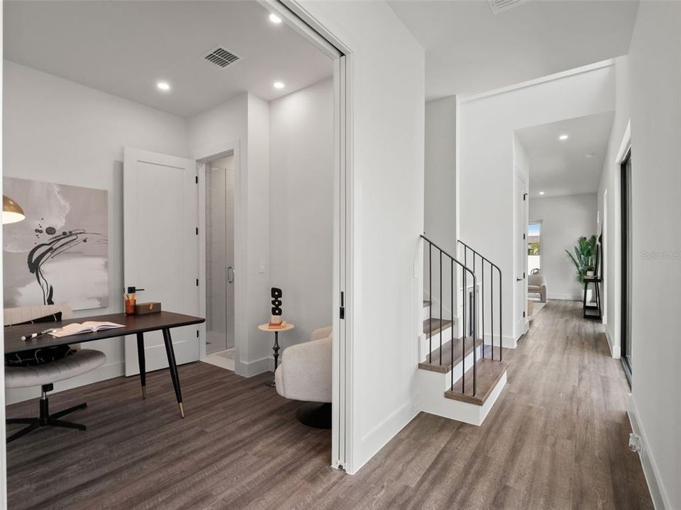 For Sale: $949,000 (3 beds, 3 baths, 2950 Square Feet)