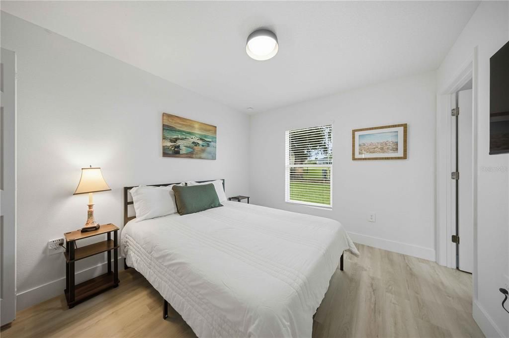 For Sale: $228,000 (3 beds, 2 baths, 1064 Square Feet)