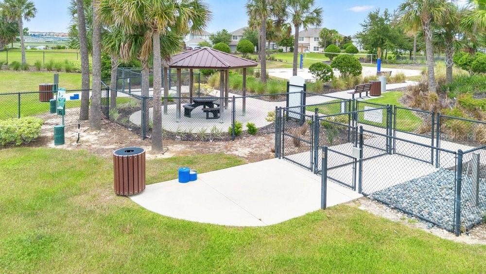 En Venta: $849,999 (5 camas, 4 baños, 3980 Pies cuadrados)