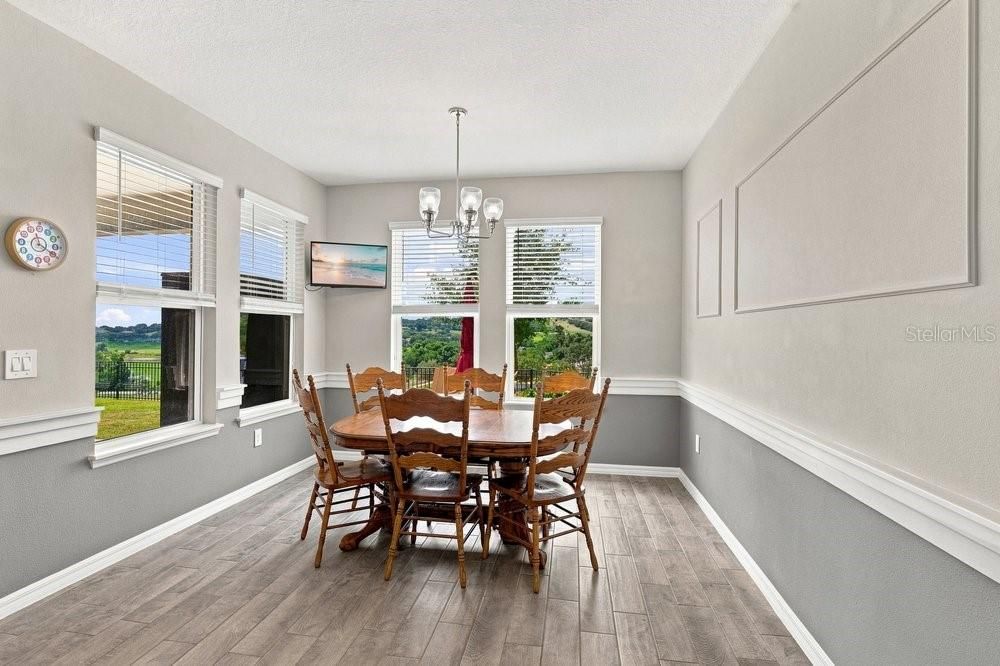 En Venta: $849,999 (5 camas, 4 baños, 3980 Pies cuadrados)