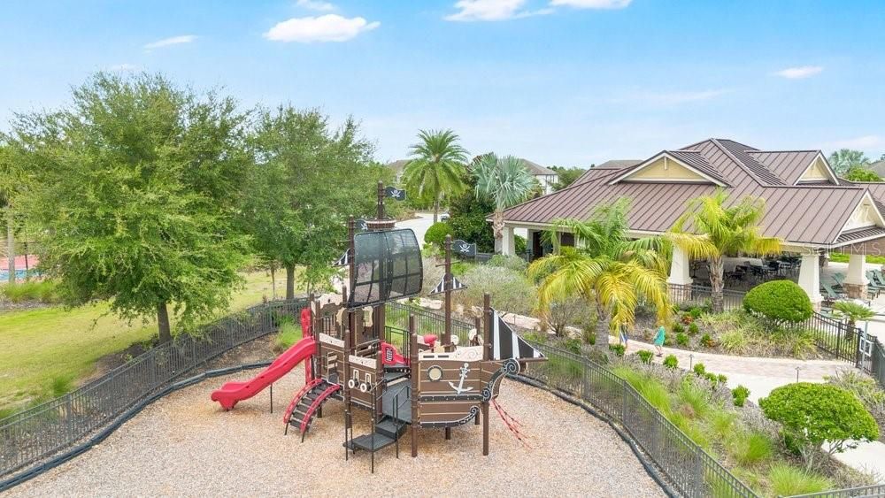 En Venta: $849,999 (5 camas, 4 baños, 3980 Pies cuadrados)