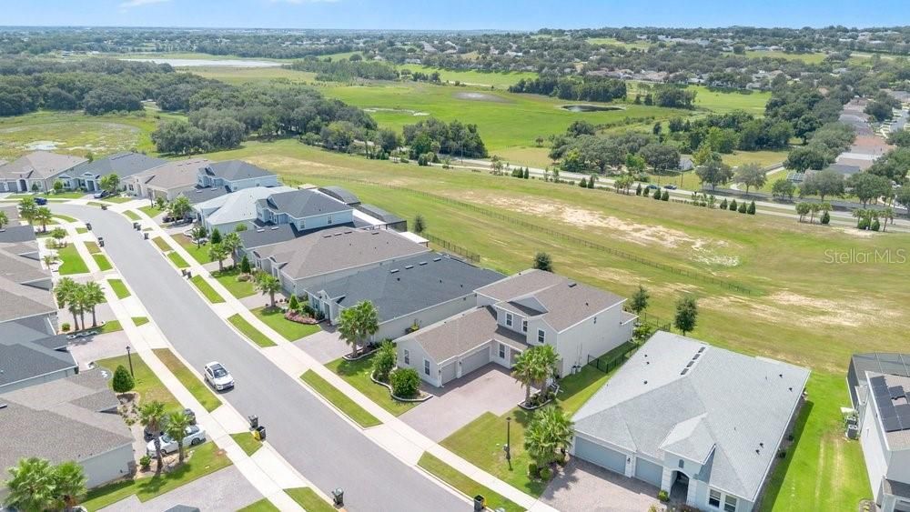En Venta: $849,999 (5 camas, 4 baños, 3980 Pies cuadrados)