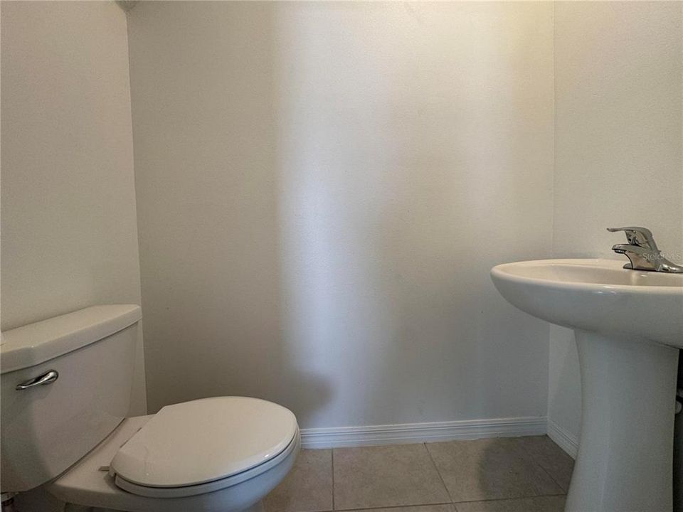 For Rent: $2,200 (2 beds, 2 baths, 1541 Square Feet)