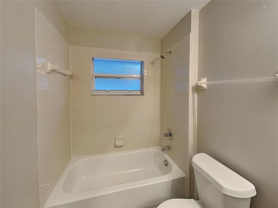 В аренду: $1,849 (3 спален, 2 ванн, 1484 Квадратных фут)