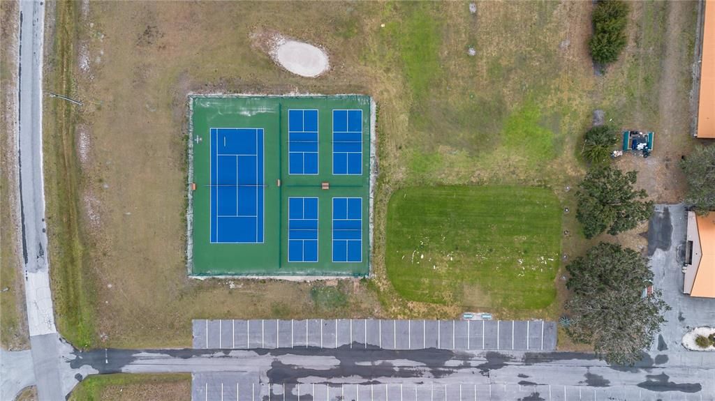 待售: $19,900 (0.55 acres)