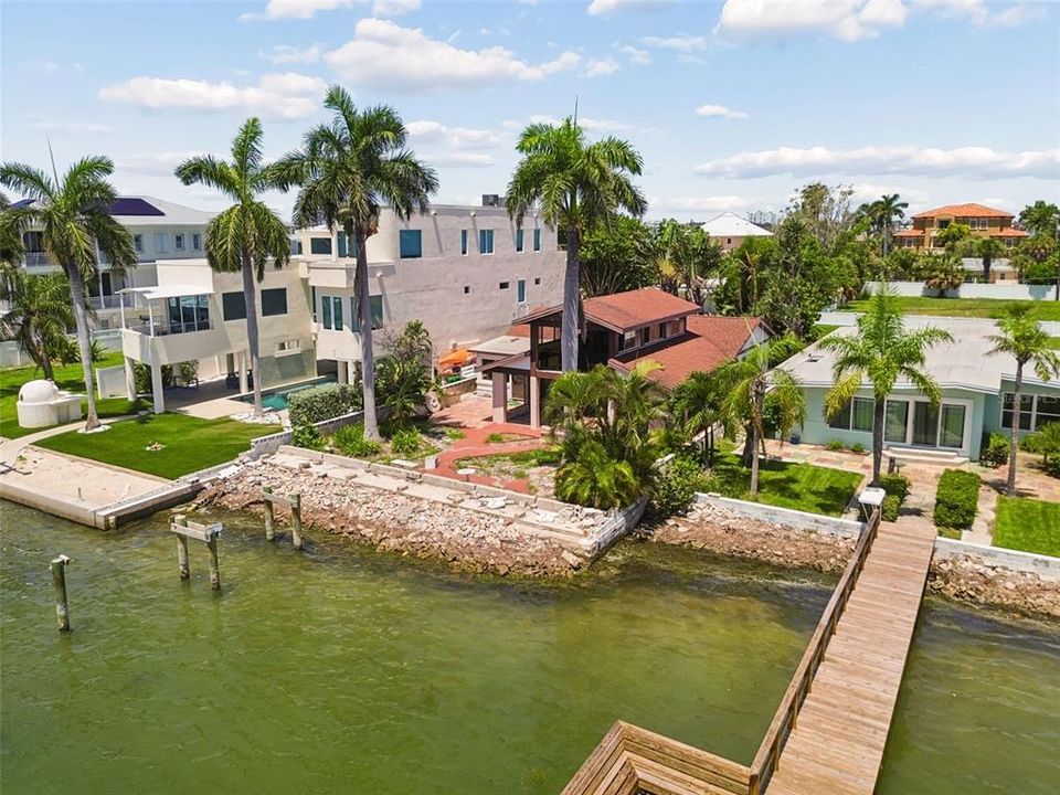 На продажу: $1,450,000 (0.16 acres)