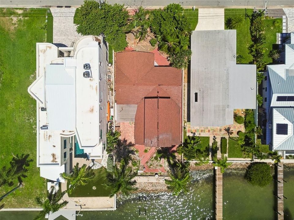На продажу: $1,450,000 (0.16 acres)