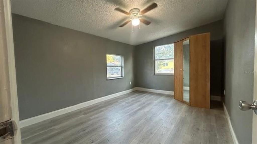 For Rent: $1,890 (4 beds, 2 baths, 1130 Square Feet)