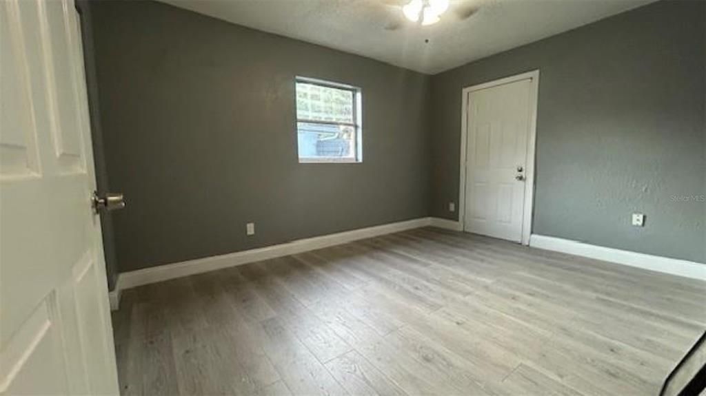 For Rent: $1,890 (4 beds, 2 baths, 1130 Square Feet)