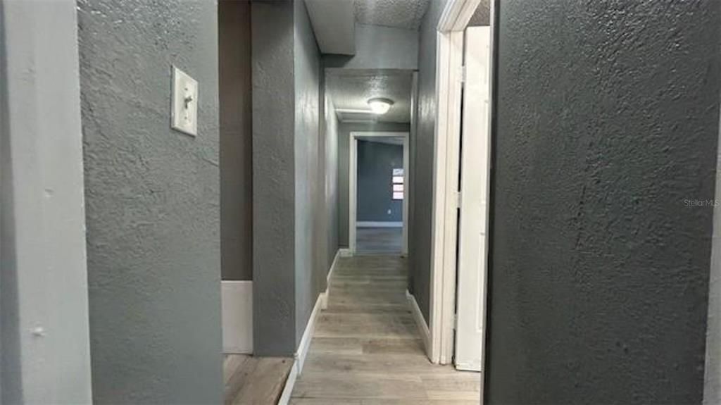 For Rent: $1,890 (4 beds, 2 baths, 1130 Square Feet)