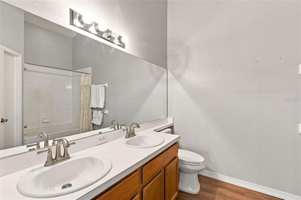 En Venta: $189,900 (2 camas, 1 baños, 1184 Pies cuadrados)