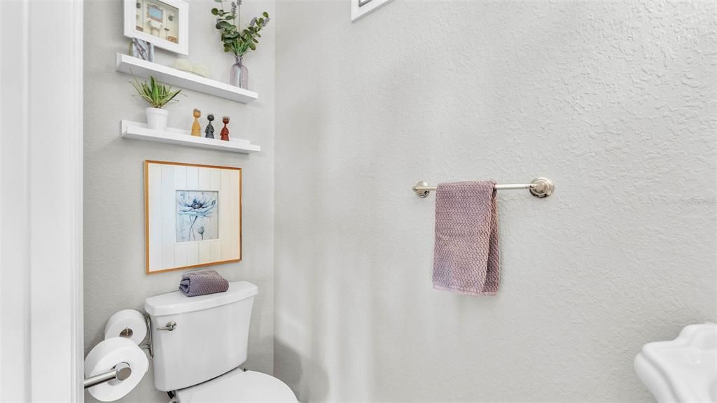 For Sale: $529,900 (1 beds, 1 baths, 1470 Square Feet)