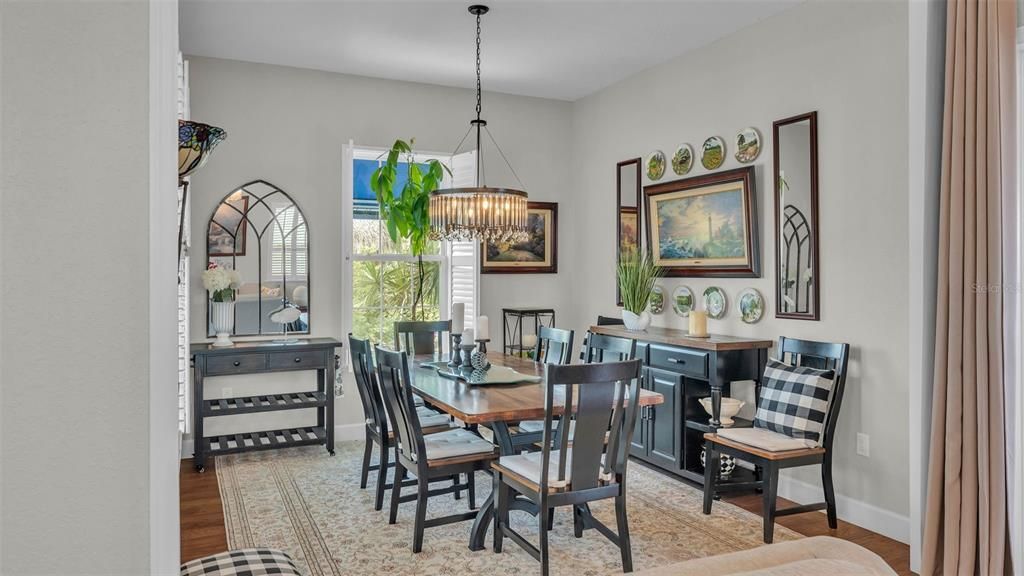 For Sale: $529,900 (1 beds, 1 baths, 1470 Square Feet)
