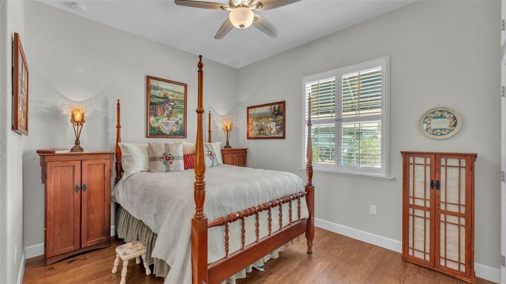 For Sale: $529,900 (1 beds, 1 baths, 1470 Square Feet)