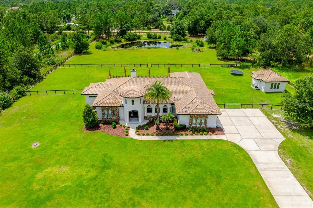 En Venta: $2,200,000 (5 camas, 4 baños, 4484 Pies cuadrados)